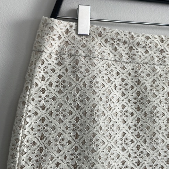 White Skirt Floral Crochet lace skirt - Picture 2 of 7